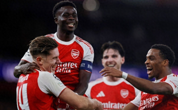 宝贷配资 英超球队集体爆发, 创造欧冠历史